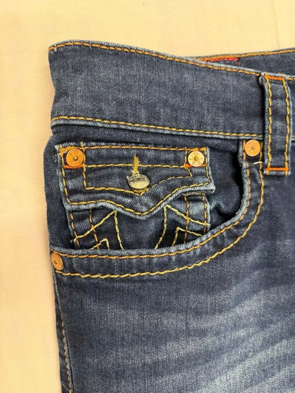 True Religion Ricky Relaxed Straight Jeans Size 33